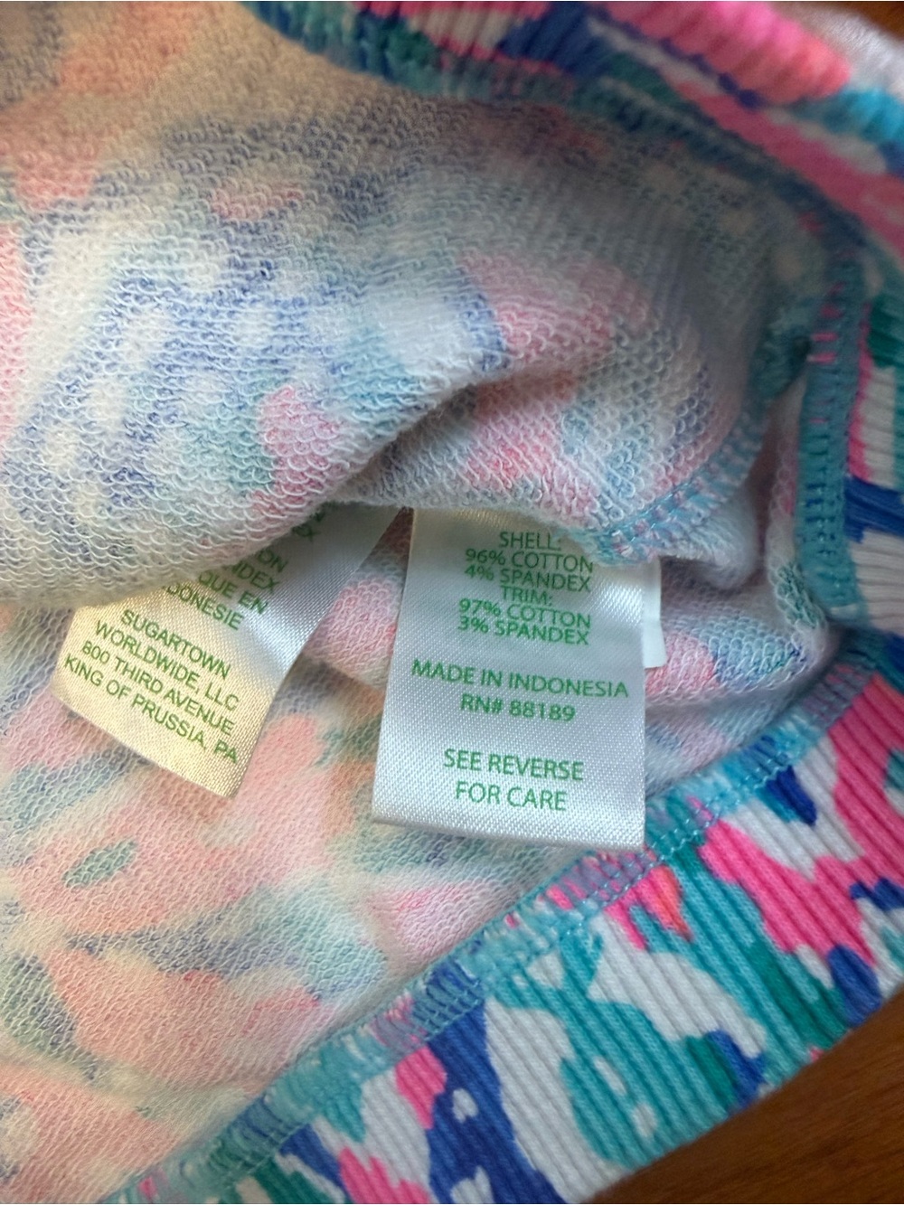 Lilly Pulitzer Mini Carlita Set in ‘Tiki Pink Shake it Up’ - Picture 6 of 11